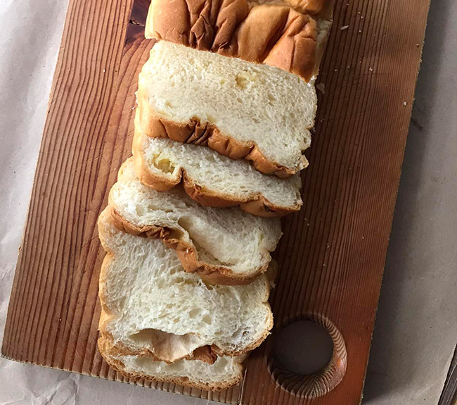 Hokkaido-style Milk Bread (Cheese)